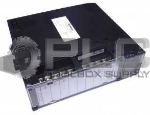 GE FANUC IC693MDL330C OUTPUT 120/240 VAC 1A 8PT