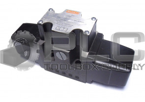 NEW RACINE  FD4 DSKS 102SJ50 4600 PSI 110/115 VOLTS 50/60 HZ DIRECTIONAL VALVE