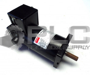 NEW DAYTON 4Z140 MOTOR DC 1/8HP 1.5AMP 1800RPM 90VDC