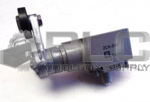 NEW TELEMECANIQUE ZCK-E09 LEVER SWITCH ZCKE09