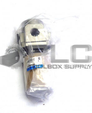 NEW SMC AR40K-N03-Z REGULATOR MODULAR