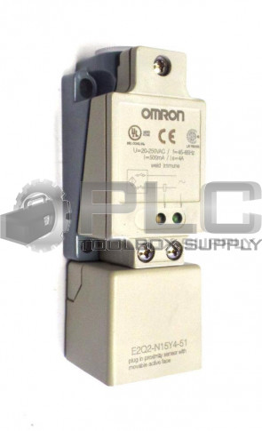 NEW OMRON E2Q2-N15Y4-51 PLUG IN PROXIMITY SENSOR WITH MOVABLE ACTIVE FACE