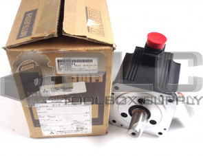 NEW MITSUBISHI HC-SFS152K SERVO MOTOR SERVO MOTOR 2000RPM 1.5KW 9AMP 122V