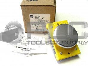 NEW ALLEN BRADLEY 800P-F2CA PALM-OPERATED PUSHBUTTON