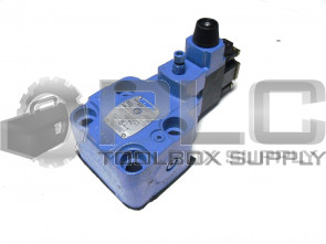 NEW VICKERS CG5100A C M WB 90 SOLENOID CONTROLLED RELIEF VALVE 500-2000 PSI
