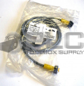 NEW COOPER CROUSE-HINDS 5000110-320R 4 POLE MALE/FEMALE 2 METERS