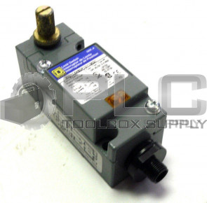 NEW SQUARE D 9007C54B2P10Y19021 LIMIT SWITCH