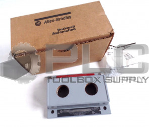 NEW ALLEN BRADLEY 800H-NP31 HEAVY DUTY ENCLOSURE COVER 800HNP31