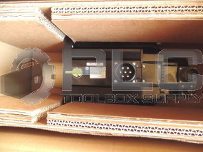 NEW YASKAWA MOTOMAN SGMGH-44A2A-YRA1 AC SERVO MOTOR