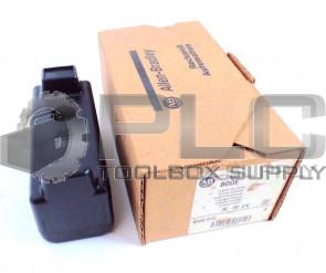 NEW ALLEN BRADLEY 800E-P12 PLASTIC ENCLOSURE 800EP12