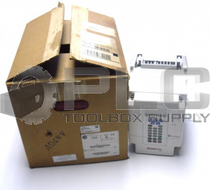 ALLEN BRADLEY POWERFLEX 70 20AB2P2C3AYNNNC0 SERIES A PF70, AC DRIVE 240(280)VAC