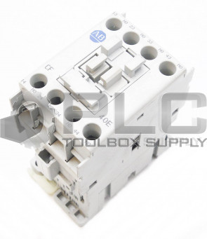 NEW ALLEN BRADLEY 700-CF400* SER A  CONTROL RELAY 110-120V 50/60HZ COIL