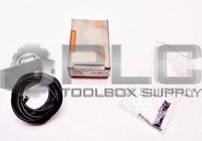 NEW IFM EFECTOR IZ5026 INDUCTIVE SENSOR PROXOMITIY SWITCH IZB308BPKGV2AIZ5026