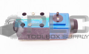 NEW VICKERS DG4V-3S-2AL-M-U-B5-60 SOLENOID VALVE 02-109830 W/02-101726