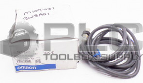 NEW OMRON E2F-X2E1 PROXIMITY SWITCH 12/24VDC E2FX2E1