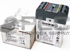 NEW ABB 2TLA020070R0700 PLC MODULE PLUTO B16 2.5AMP 800MA 24VDC