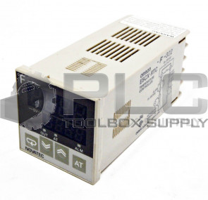 NEW OMRON E5CX-RTC TEMPRATURE CONTROLLER 3A 250VAC E5CX-RTC-F-302