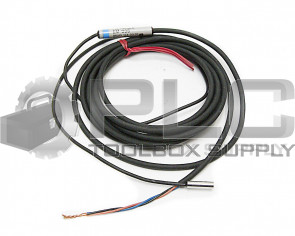 NEW KEYENCE EM-038 PROXIMITY SENSOR WITH IN-CABLE AMPLIFIER 