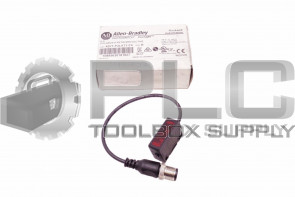 NEW ALLEN BRADLEY 42JT-P2LAT1-F4 SER B 6M POLARIZED-RETROREFLECTIVE PHOTOSWITCH