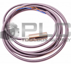 NEW OMRON E2E-X2F1 PROXIMITY SWITCH 2MM 12-24VDC