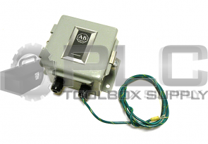 NEW ALLEN BRADLEY 1770-SC STATION CONNECTOR