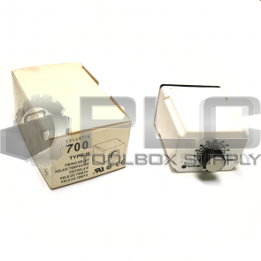 NEW ALLEN BRADLEY 700-HT12BA1 TYPE H TIMING RELAY SER A 