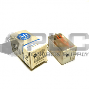 NEW ALLEN BRADLEY 700-HB33A1 SER B RELAY