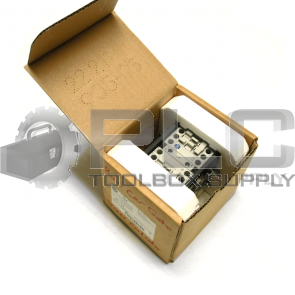 NEW ALLEN BRADLEY 104-C23D22 REVERSING CONTRACTOR SER D