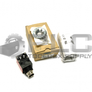 NEW BANNER SMA915LVQD PHOTO ELECTRIC SENSOR 25880