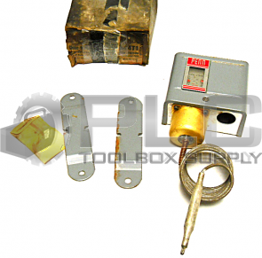 NEW PENN 270AT10AB TEMPERATURE CONTROL 