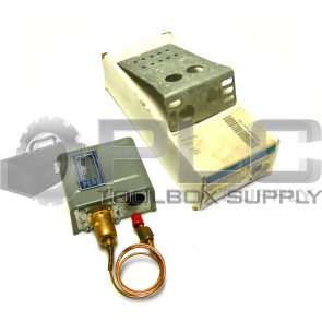 NEW JOHNSON CONTROLS P70AA-118C PRESSURE CONTROLLER