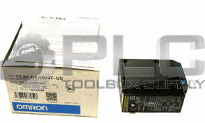 NEW OMRON E3JM-DS70M4T-US  PHOTOELECTRIC SWITCH