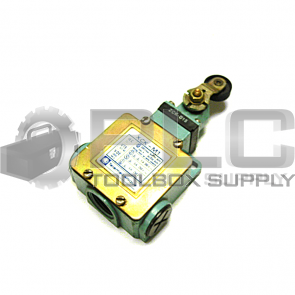 NEW TELEMECANIQUE ZCK-D15 WITH BODY CONTACT ZCK-M1