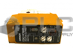 OMRON E3A2-XCM4D PHOTOELECTRIC SWITCH 