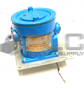 NEW ITT 104772 AUXILIARY SWITCH 