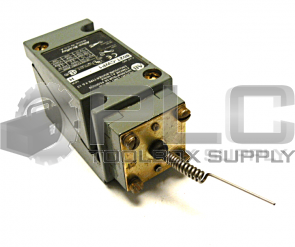 ALLEN BRADLEY 802T-CWP1 /H LIMIT SWITCH 