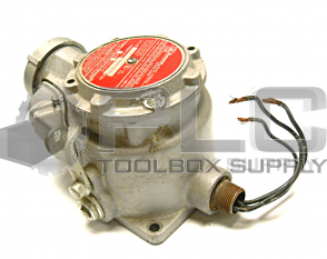 APPLETON FSQX3034-75 RECEPTICAL 3 WIRE 4 POLE 60HZ 