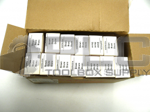LOT OF 13 NEW PASS AND SEYMOUR 3232TR-CC14 OUTLET 