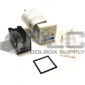 NEW OMRON E5CN-Q2MT-500 TEMPERATURE CONTROLLER