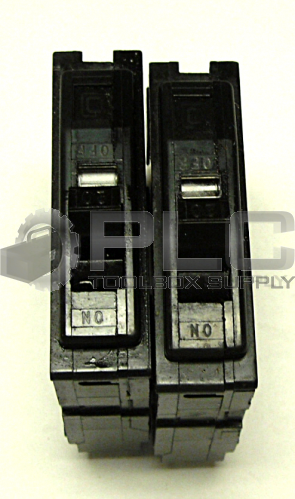 LOT OF 2 SQUARE D MC-3390 CIRCUIT BREAKER
