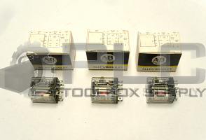 LOT OF 3 NEW ALLEN BRADLEY 700-HF32A1-1-4  SER.A RELAY