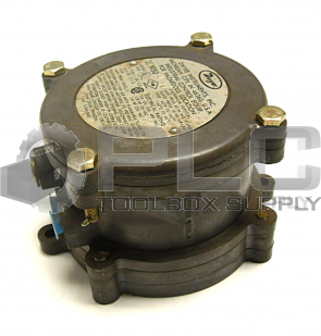 NEW DWYER 1950-5-2F PRESSURE SWITCH 