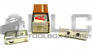 NEW ALEMITE 381192-2 OUTLET BLOCK 