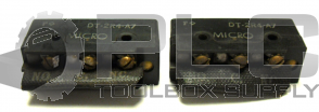  LOT OF 2 MICRO DT-2R4-A7 MICROSWITCH PIN PLUNGER