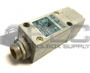 NEW ALLEN BRADLEY 802PR-LBAE1 /D PROXIMITY SENSOR 