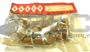 NEW SEALED LITTON INDUSTRIES 1417 MOLDED INSULATED STUDS QTY:25 PER BAG