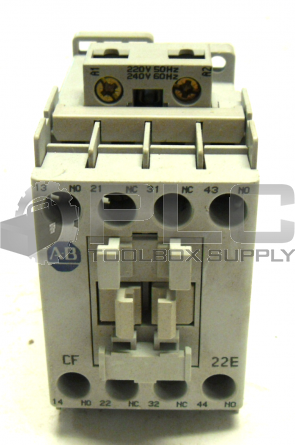 NEW ALLEN BRADLEY 700-CF220/SER A CONTROL RELAY 
