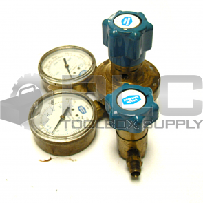 UNION CARBIDE CORP UPD-3-25-590 PRESSURE REGULATOR UPD 3 25 590