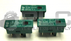 NEW LOT OF 3 DAITO GP32 AMP 3.2A 250V