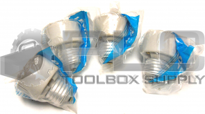 NEW LOT OF 4  LEVITON 001-2005 MEDIUM SCREW BASE 